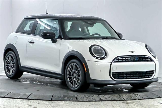 new 2025 MINI Hardtop car, priced at $32,430