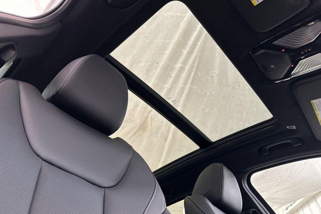 used 2023 BMW X3 car, priced at $40,300