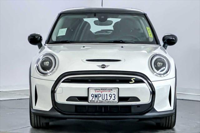 used 2024 MINI Hardtop car, priced at $32,998