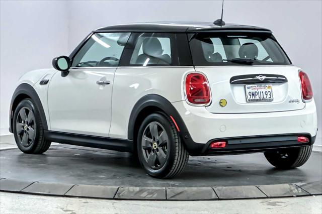 used 2024 MINI Hardtop car, priced at $27,798