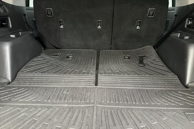 used 2024 Hyundai Santa Fe car, priced at $40,000
