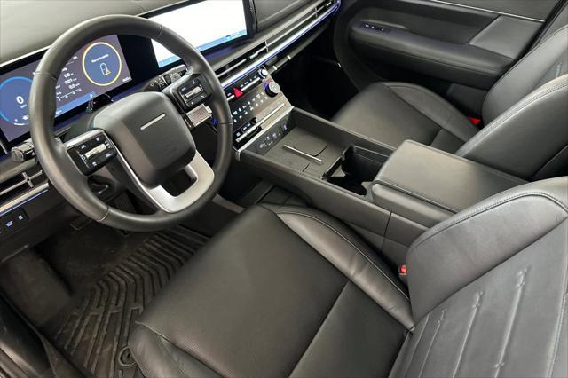 used 2024 Hyundai Santa Fe car, priced at $40,000