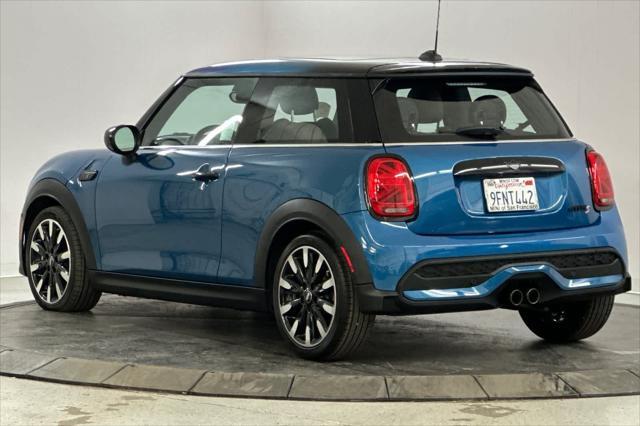 used 2023 MINI Hardtop car, priced at $28,000