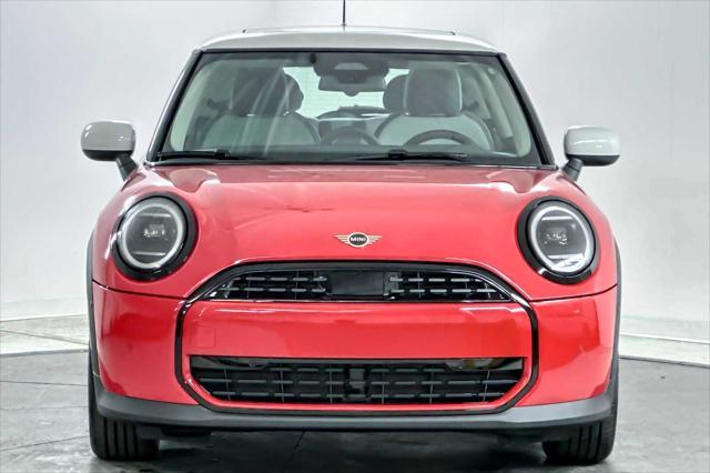 new 2025 MINI Hardtop car, priced at $32,430