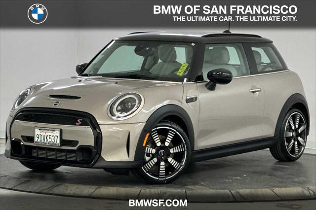 used 2023 MINI Hardtop car, priced at $28,000
