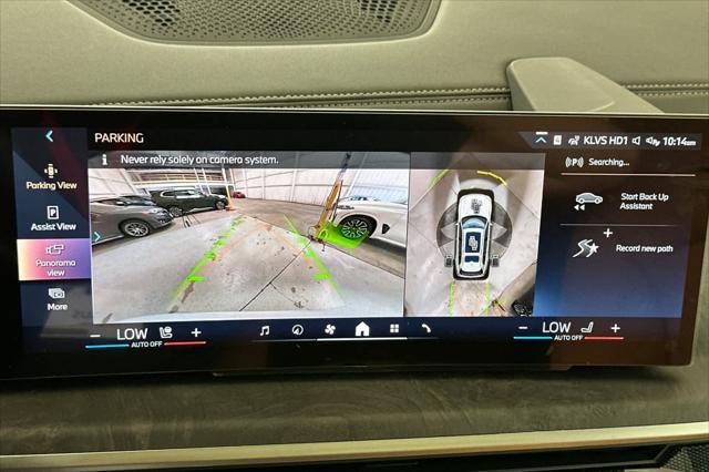 new 2026 BMW X7 car, priced at $98,275