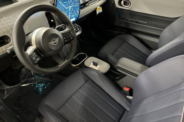 new 2025 MINI Hardtop car, priced at $32,860