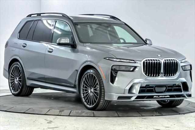 new 2025 BMW X7 car, priced at $158,195