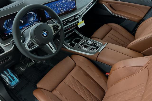 new 2025 BMW X7 car, priced at $118,275