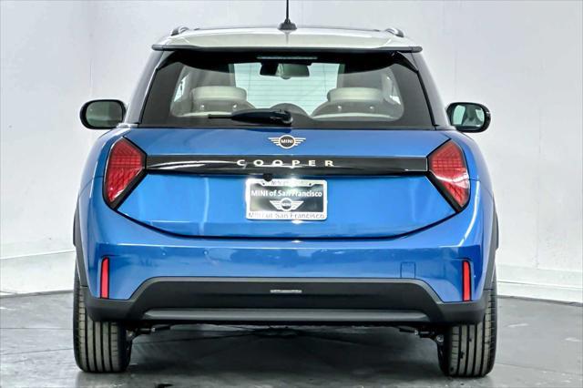 new 2025 MINI Hardtop car, priced at $35,295