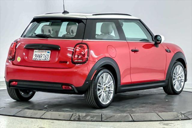 used 2024 MINI Hardtop car, priced at $31,238