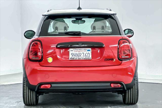 used 2024 MINI Hardtop car, priced at $31,238