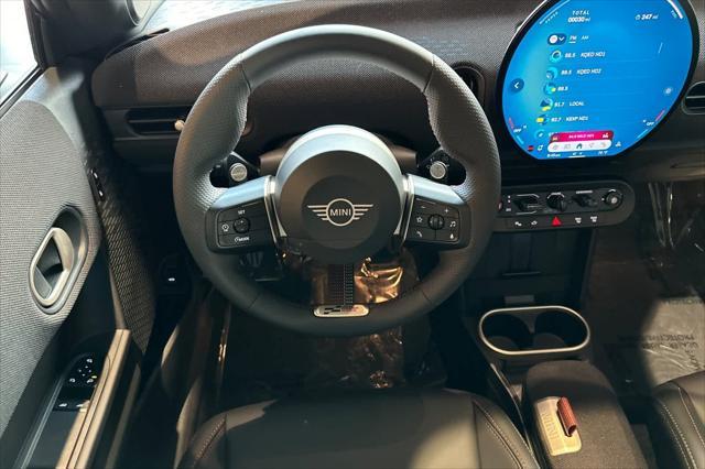 new 2025 MINI Hardtop car, priced at $43,775