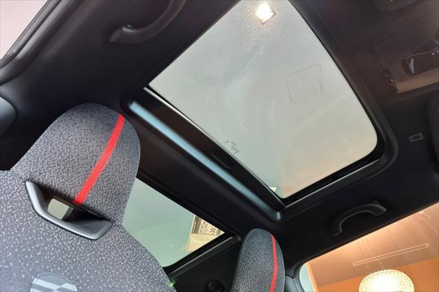 new 2025 MINI Hardtop car, priced at $43,775