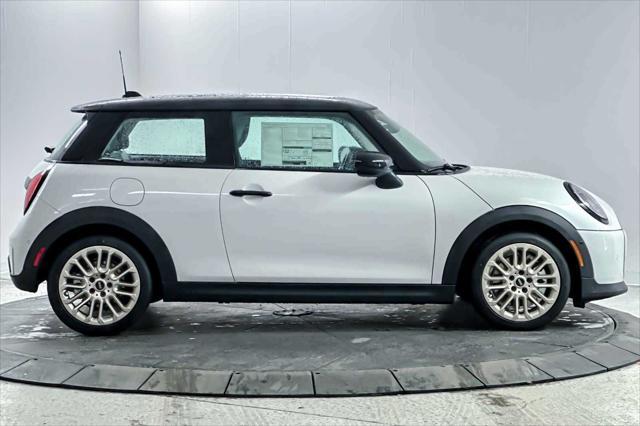 new 2025 MINI Hardtop car, priced at $32,430