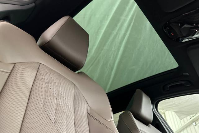 new 2025 BMW X3 car, priced at $57,050