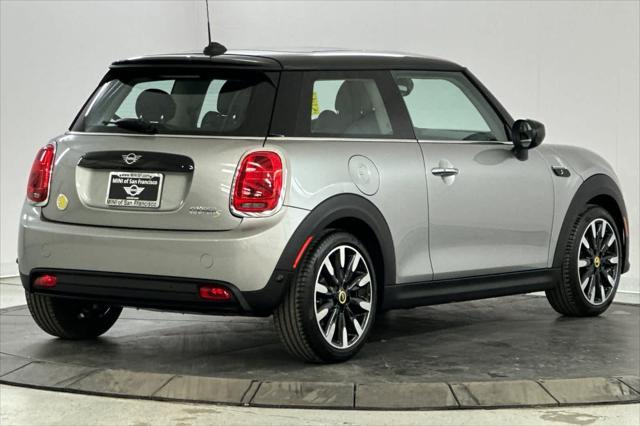 used 2024 MINI Hardtop car, priced at $28,500