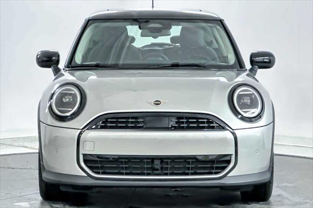 new 2025 MINI Hardtop car, priced at $33,280