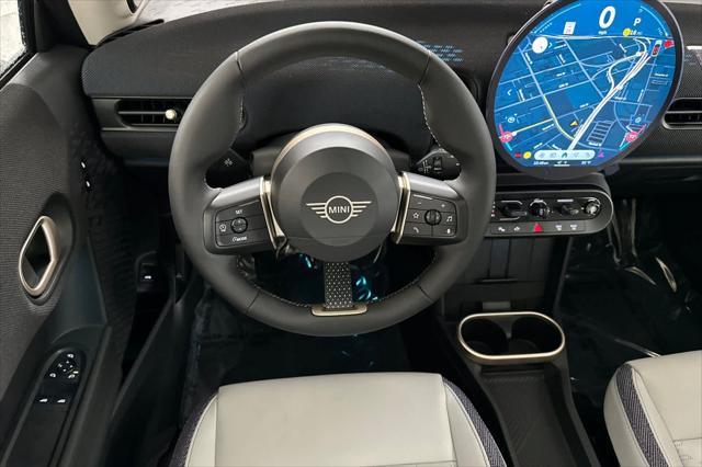 new 2025 MINI Hardtop car, priced at $34,180