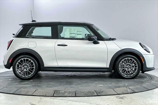 new 2025 MINI Hardtop car, priced at $32,430