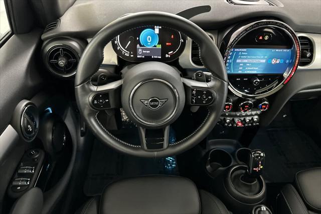 used 2022 MINI Hardtop car, priced at $22,398