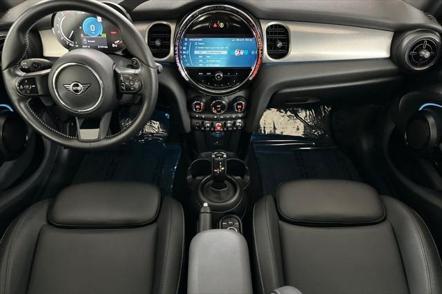 used 2022 MINI Hardtop car, priced at $22,398
