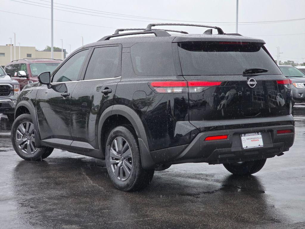 new 2025 Nissan Pathfinder car, priced at $40,467