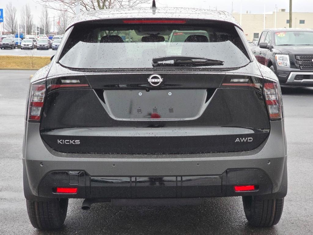 new 2025 Nissan Kicks car, priced at $26,276