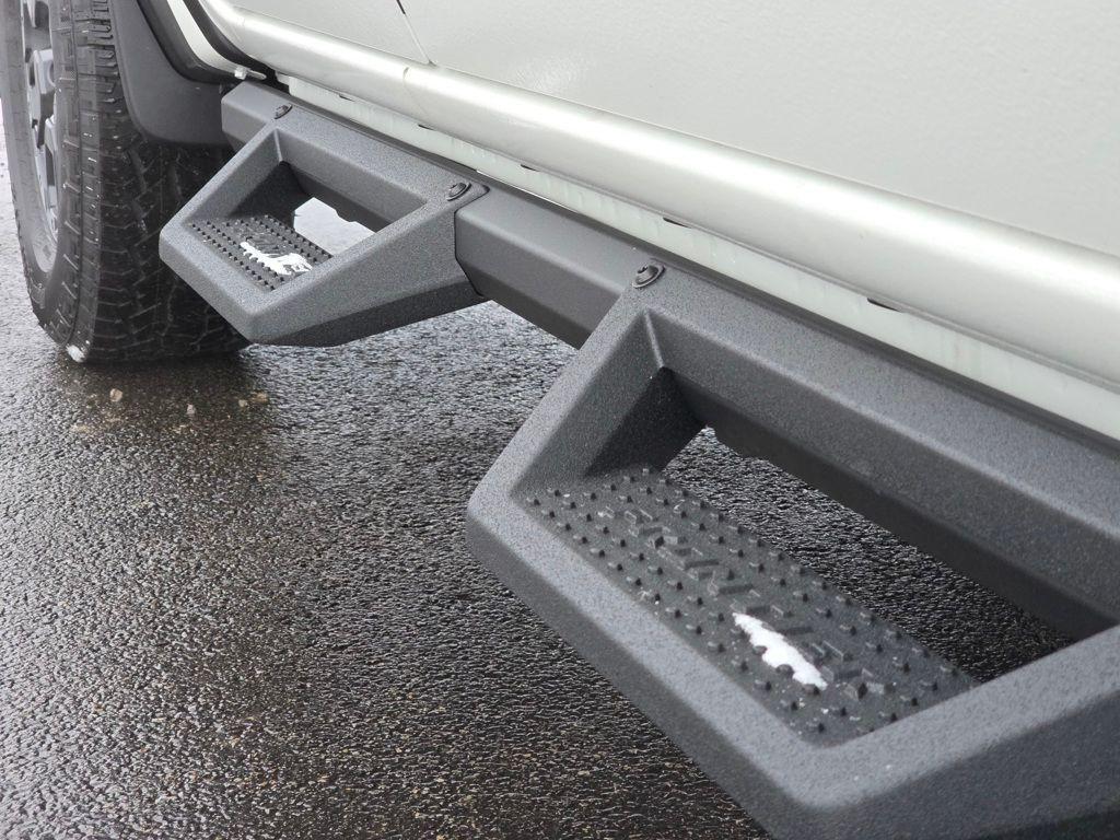 new 2025 Nissan Frontier car, priced at $48,837