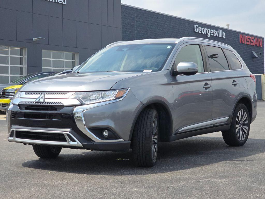 used 2020 Mitsubishi Outlander car, priced at $13,999