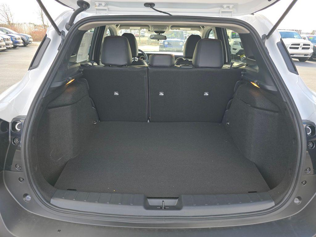 new 2025 Nissan Kicks car, priced at $30,385