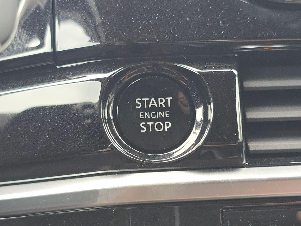 new 2025 Nissan Pathfinder car, priced at $43,639