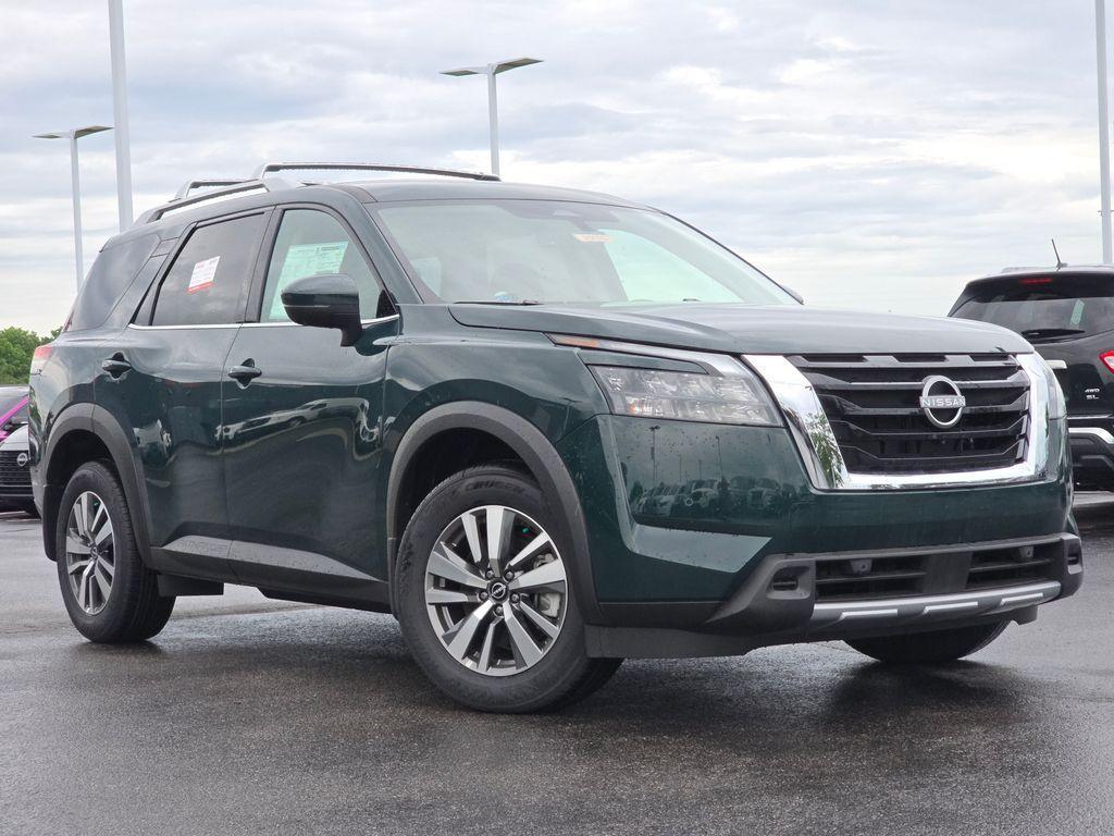 new 2025 Nissan Pathfinder car, priced at $43,639