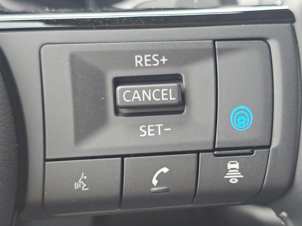 new 2025 Nissan Pathfinder car, priced at $43,639