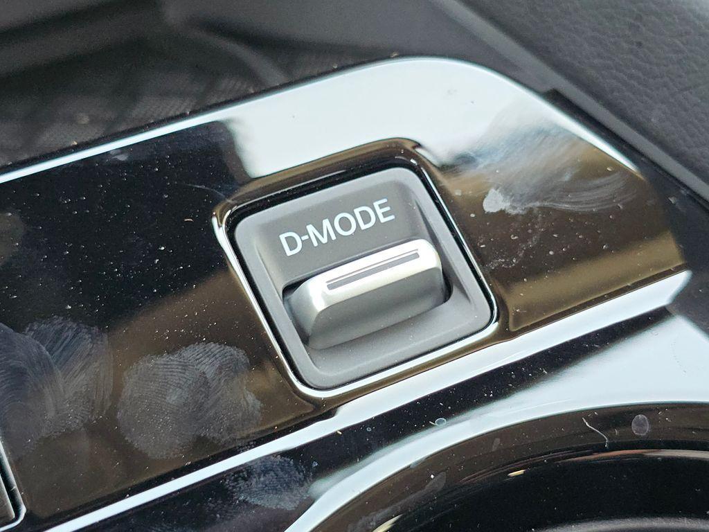 new 2025 Nissan Murano car, priced at $43,175
