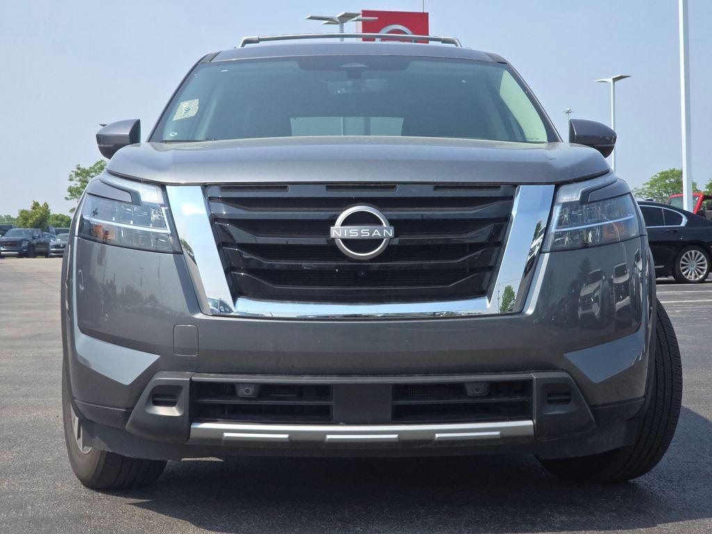 used 2023 Nissan Pathfinder car, priced at $36,999