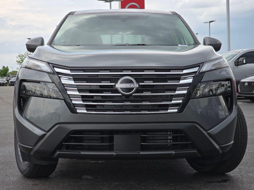 new 2025 Nissan Rogue car, priced at $31,985