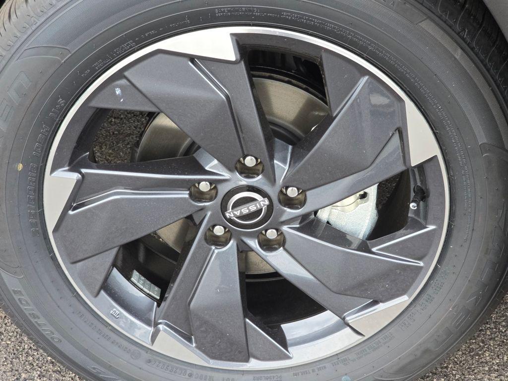 new 2025 Nissan Rogue car, priced at $31,985