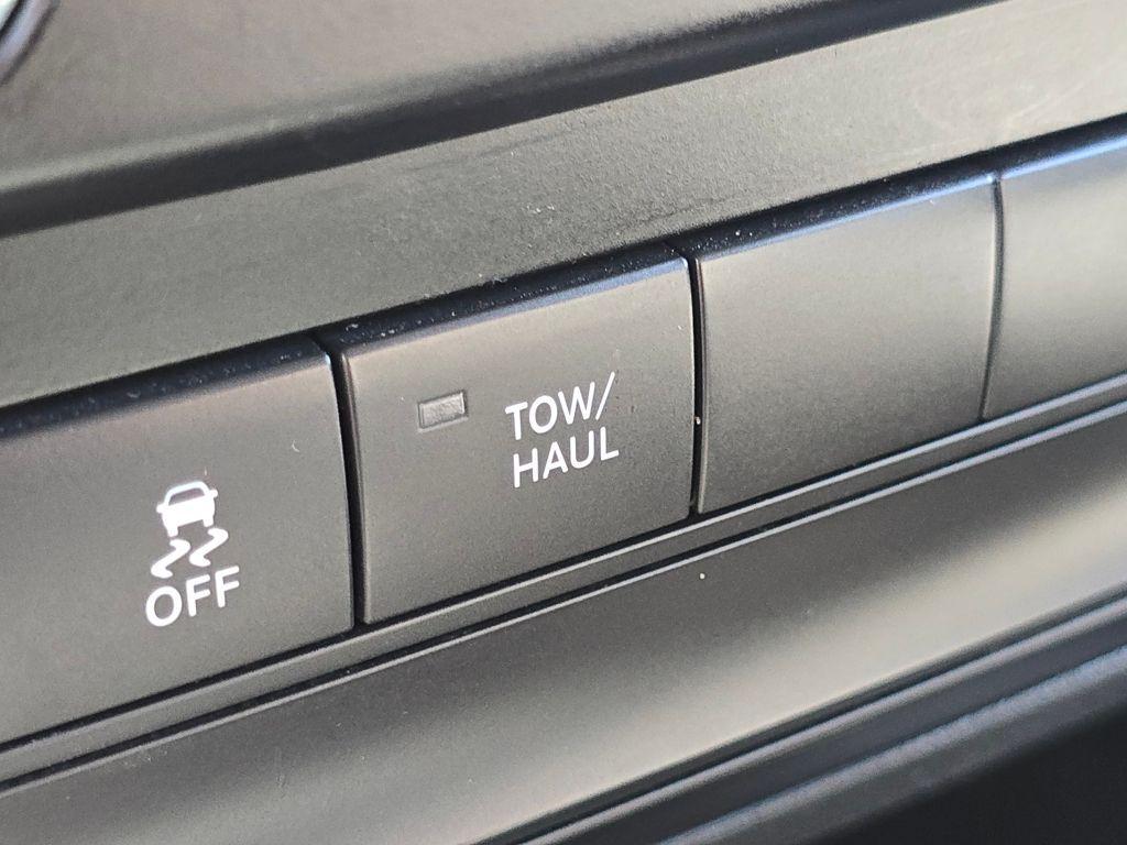 used 2021 Ram 1500 Classic car, priced at $19,599