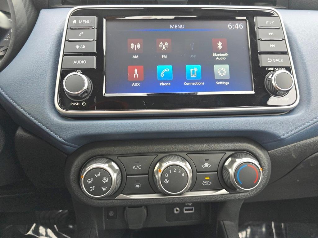 new 2025 Nissan Versa car, priced at $21,982