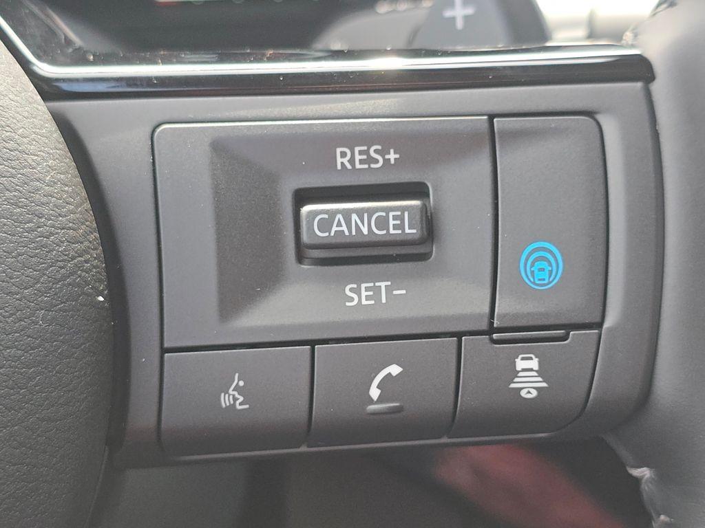 new 2025 Nissan Pathfinder car, priced at $51,199