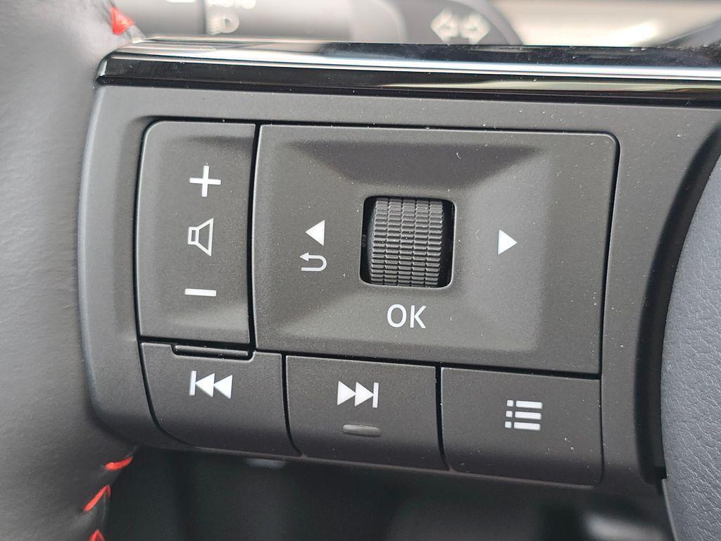 new 2025 Nissan Kicks car, priced at $32,067