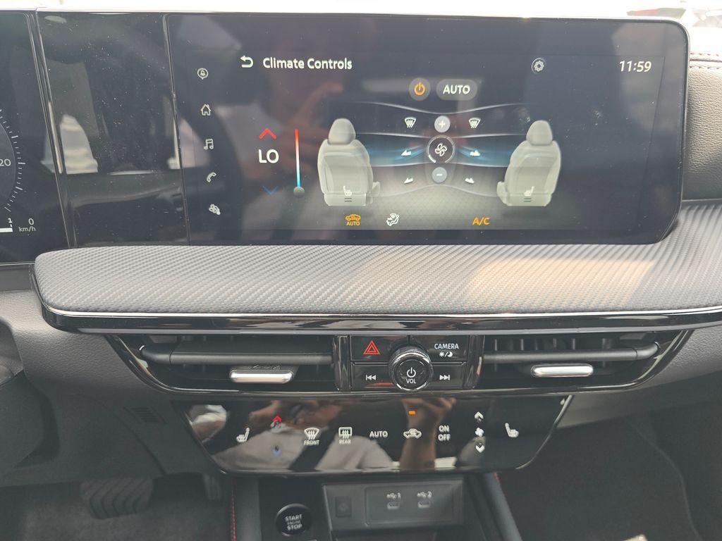 new 2025 Nissan Kicks car, priced at $32,067