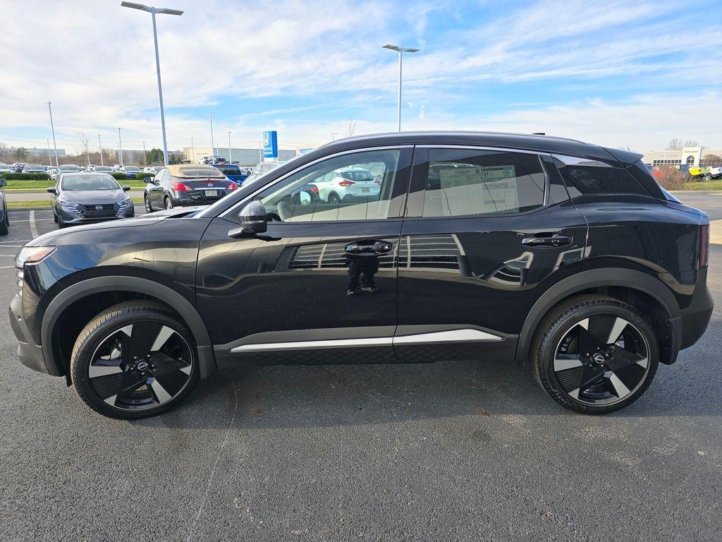 new 2025 Nissan Kicks car, priced at $28,075