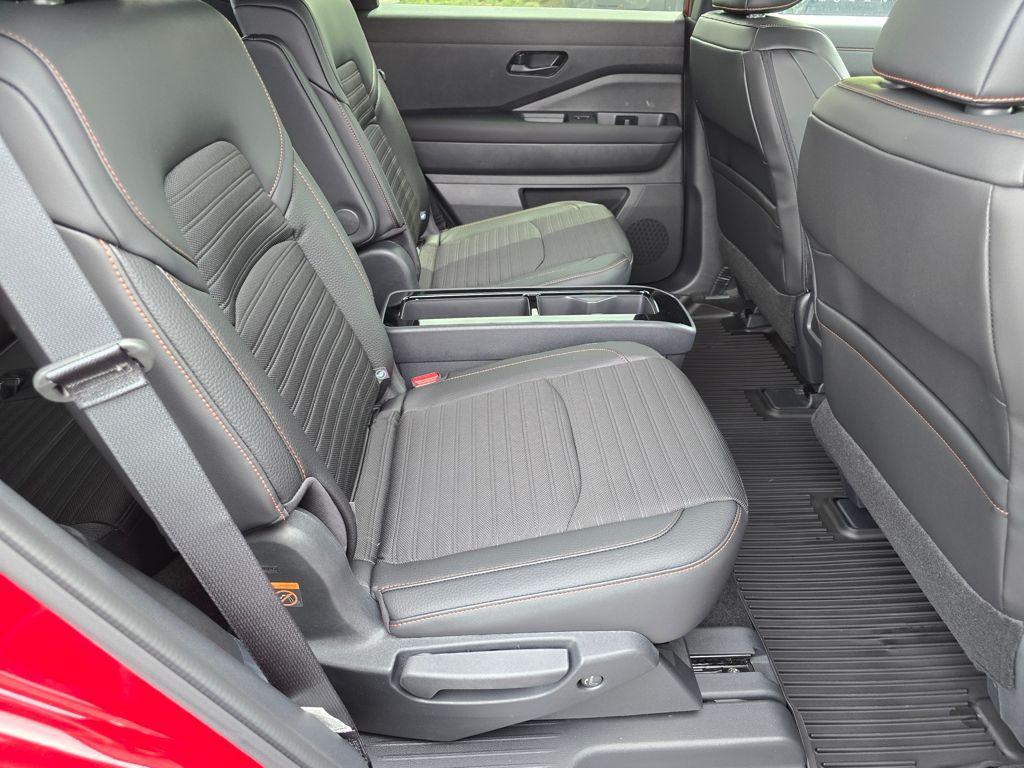 new 2025 Nissan Pathfinder car, priced at $43,209