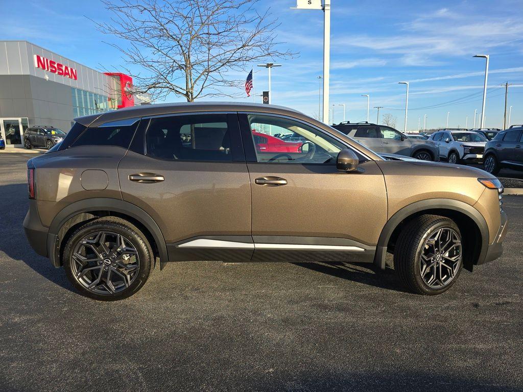 new 2025 Nissan Kicks car, priced at $30,115