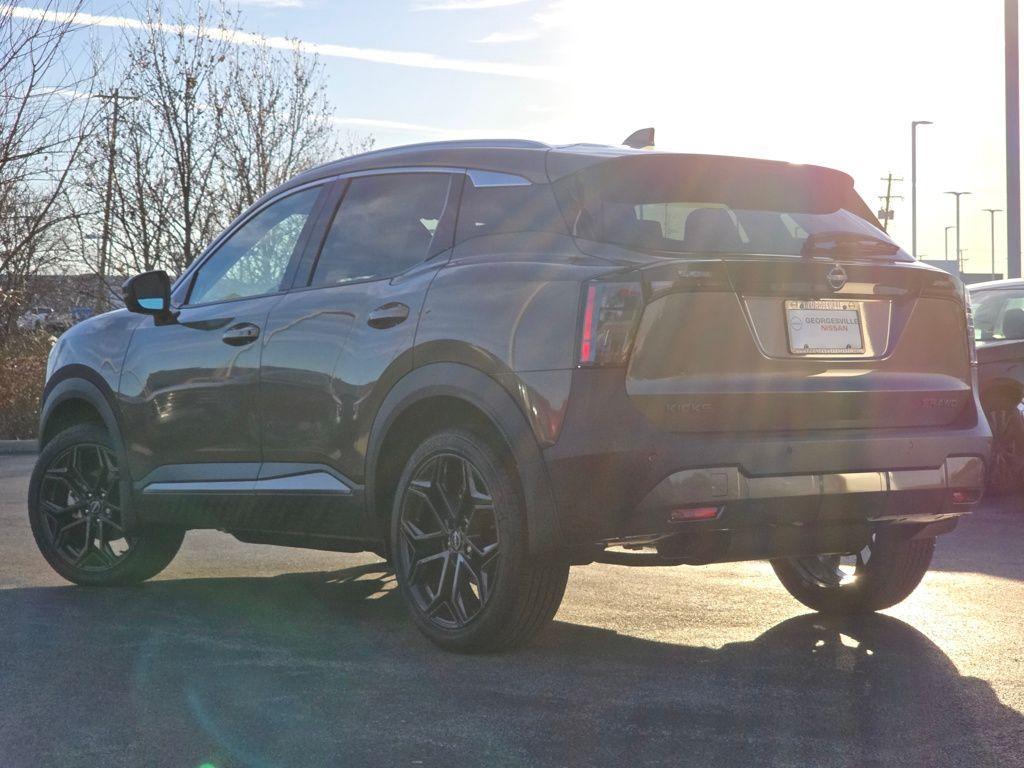 new 2025 Nissan Kicks car, priced at $30,115