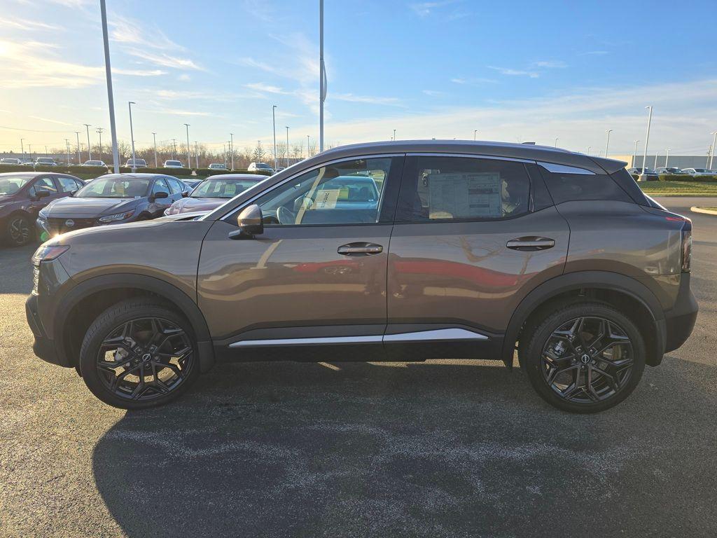 new 2025 Nissan Kicks car, priced at $30,115