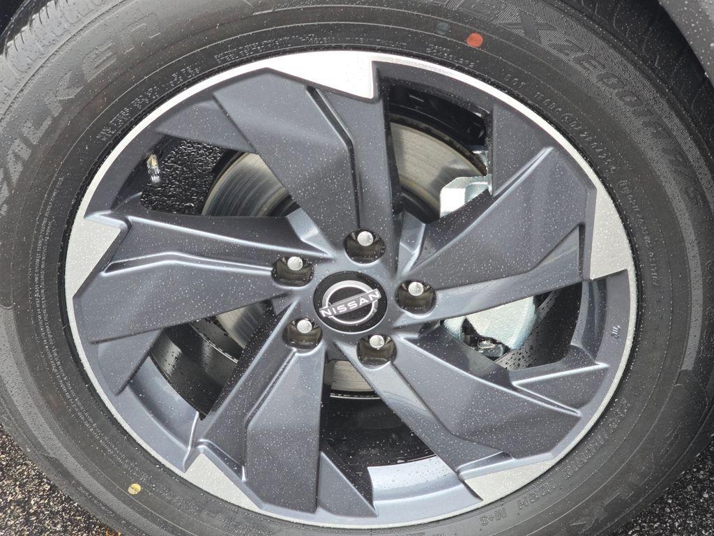 new 2025 Nissan Rogue car, priced at $33,985