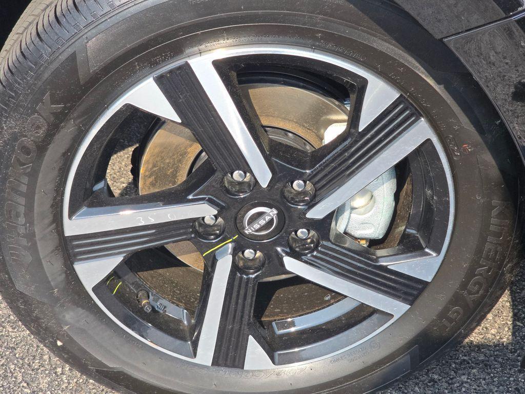 new 2025 Nissan Sentra car, priced at $25,005